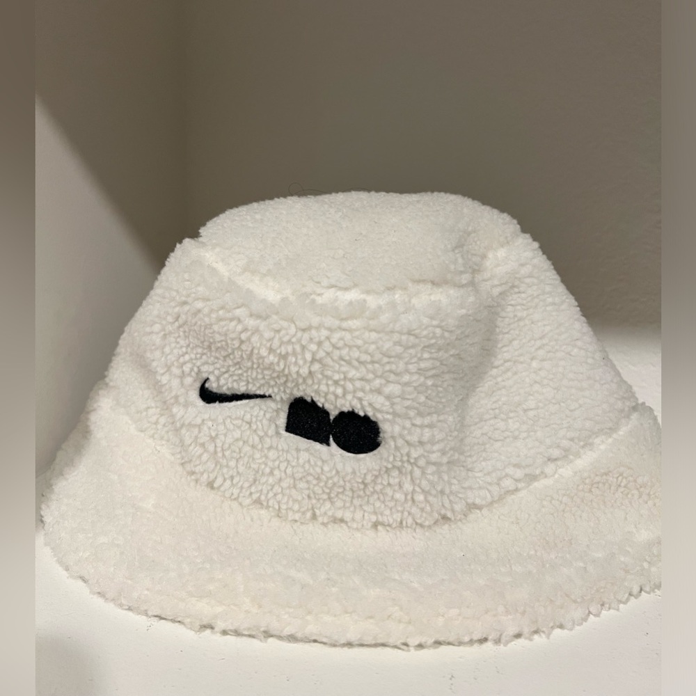 Nike Naomi Osaka Fleece Bucket Hat